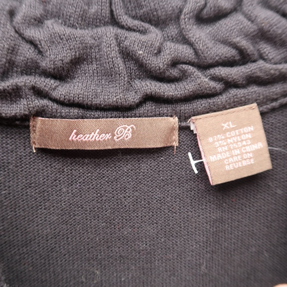 Heather B V-Neck Cap Ruffle Sleeve Tee T-Shirt Top - Picture 4 of 5